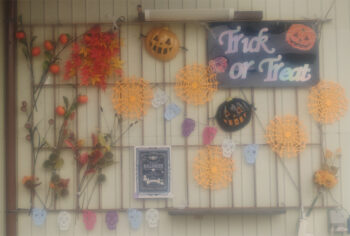 ハロウィンの飾りつけ