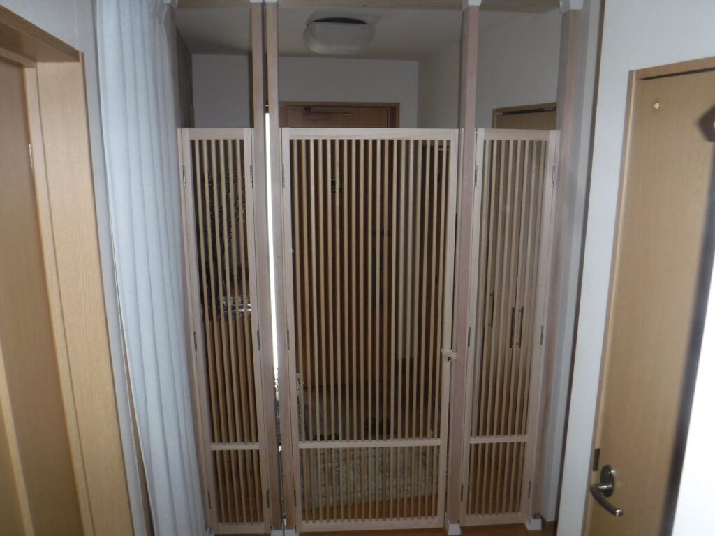 千葉県市原市M様邸でねこ工房製にゃんが－どを5か所取り付けました。