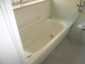 千葉市若葉区U様邸でTOTO製ユニットバスシンラに交換しました。