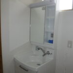 千葉市若葉区U様邸でクリナップ製洗面化粧台ファンシオを取り付けました。 千葉市若葉区U様邸でクリナップ製洗面化粧台ファンシオを取り付けました。