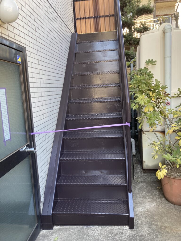 鉄骨階段補強工事