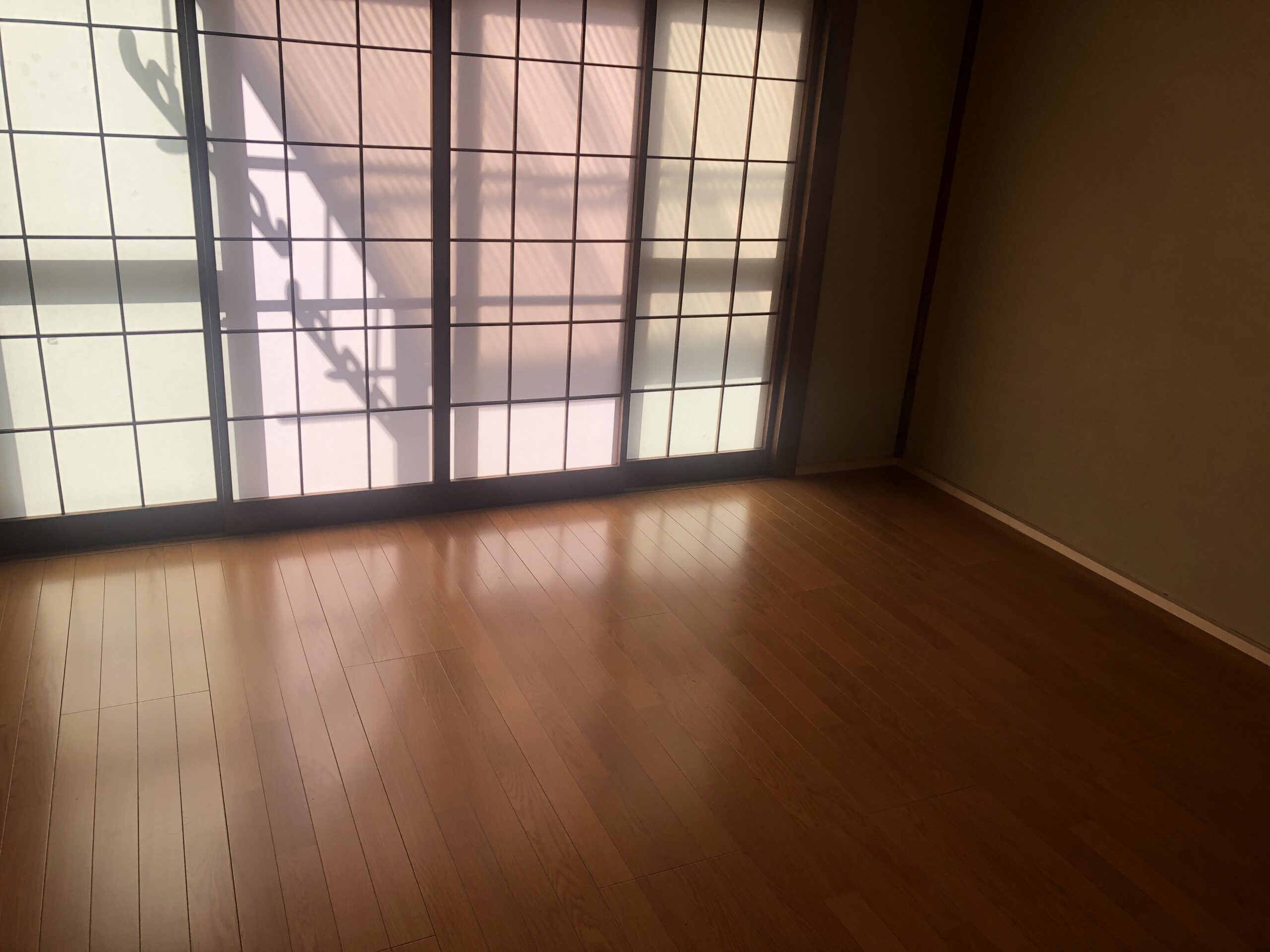 千葉市W様宅で和室を洋室に変更しました。
