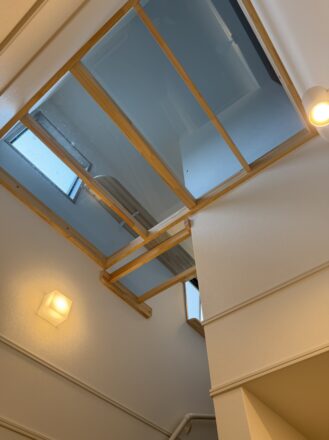 千葉県木更津市S様邸で階段からの転落防止板を取り付けました。