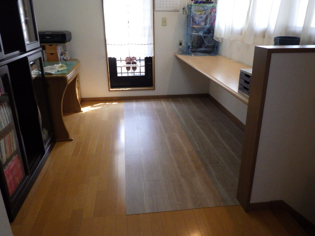 T様邸一部床及び建具修繕工事