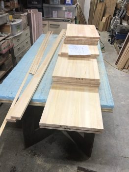 造作家具の木材